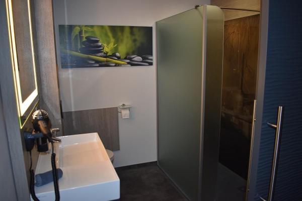 Hotel Neue Stuben Wolfsburg Buitenkant foto